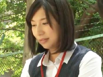 陰キャ同士の銀行員OLとリーマンがエッチなアフターファイブでハードパコお姉さん中出しのエロ動画