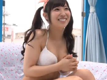 ぶりっ子ギャルな水着素人娘が童貞を自称するプロ男優に激ピスされてアヘ顔イキW美少女中出しのエロ動画