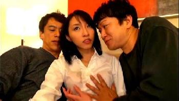 【MIKA】美巨大バストおっぱいのアジア美形お姉さんを連れ込み成功!フル勃起した男根を手コキ責め巨乳のエロ動画