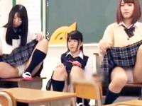 僕の男性器を玩具にしてイジめて来た痴女女子校生達に仕返し中出しセックス美少女乱交のエロ動画