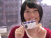 マジックミラー号で男女の学生同士を二人っきりにさせてみた結果を隠し撮り巨乳素人お姉さん盗撮のエロ動画