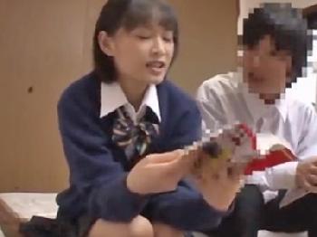 『中はダメだからね！』という先輩女子校生に中出しキメるクズ後輩美少女のエロ動画