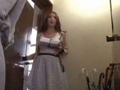 母の友人の美人なお姉さんにムラムラしてしまい手を出した結果W痴女のエロ動画