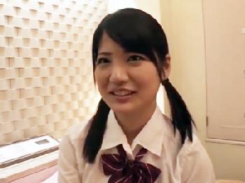 強烈かわいいな色白美人オフィスレディがオッサン施術師の術中にハマって中出しされる美少女お姉さんOL盗撮のエロ動画