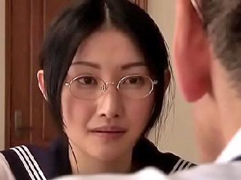 真面目なはずのめがね生徒会長が男性教諭のド淫乱SEX巨乳女子校生美少女のエロ動画