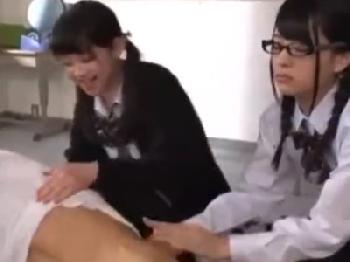 淫女女子校生集団に襲われて中出し乱交不可避！美少女のエロ動画