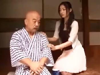 近所迷惑な住人に抗議しに言ったら逆ギレされて性的暴行される巨大オッパイ奥様巨乳人妻レイプのエロ動画