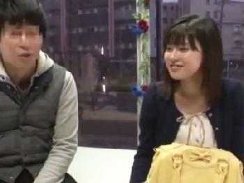 謝礼金の金額の大きさに驚いてパコ了承してしまう素人美形少女美少女ナンパのエロ動画