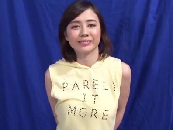 『中はダメだってぇ!!!勝負に負けたお姉さんがトランポリンで中出しSEX巨乳のエロ動画