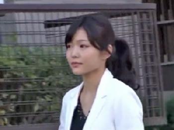 OLさんの後をつけて後ろから襲い自宅に押し込み凌辱お姉さん中出しレイプのエロ動画