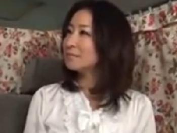 奥様ナンパ→ガチ交渉して即日中出し頂きました素人人妻熟女のエロ動画