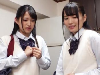 再婚相手の可愛い女子校生姉妹を洗脳して中出ししまくる非人道的な義理の父親美少女ロリイラマチオレイプ3Pのエロ動画