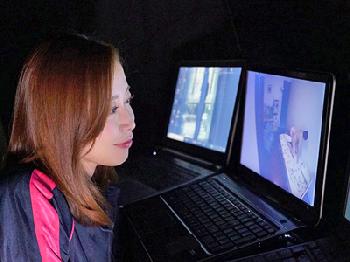 「やばいやばい！イクゥ！」M男ペットを存分にいじめる痴女巨乳お姉さん中出しのエロ動画