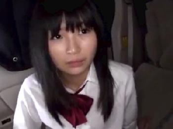 「いっぱぃ出てるっ」貧乳なパイパン幼顔っ娘を露天温泉で中出しW美少女ロリ顔射露出のエロ動画