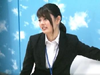 なかなか脱がなかったS〇D社員美形お姉さんを騙して遂にパコ映像発売成功！美少女OLフェラ盗撮のエロ動画