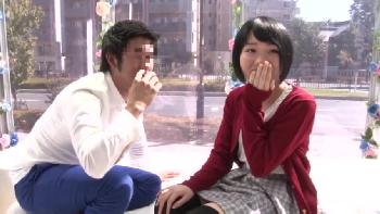 『これ絶対見えてるって』友人同士でぶち込んじゃう女子大生巨乳美少女ナンパ盗撮露出のエロ動画