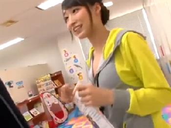 狙われた美人インストラクター！陵辱のはずが途中から気持ち良くなってガンガン腰振り巨乳お姉さんレイプのエロ動画