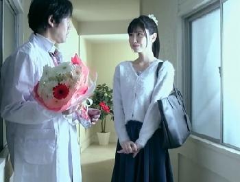 純潔な女子大生を執拗に追い回す性的変態ストーカーの無残な強姦！美少女レイプ桜空もものエロ動画