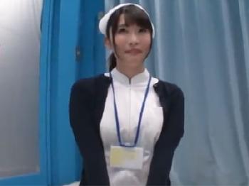 まさに白衣の天使！看護師美形少女がさすがのホスピタリティでDT君筆おろし美少女看護婦盗撮のエロ動画