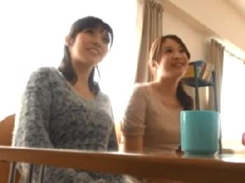 公園で捕まえた欲求不満なマダム達を自宅に連れ込み乱交パーティー巨乳素人人妻ナンパのエロ動画