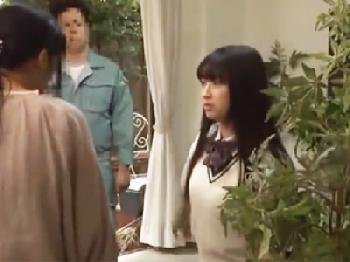 業者男に媚薬塗りこまれてマスターベーションしてるところをハメられる清麗女子校生美少女顔射レイプのエロ動画