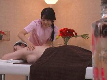 カリスマエステで働き始めた新米エステティシャンが…「明日は必ず浣腸してきてきなさい」と言われてWお姉さんコスプレアナル宮沢ち...