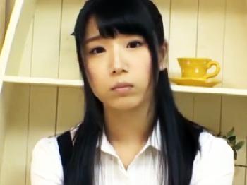 黒髪美形少女が連続フェラチオ抜き！舌の上に溜まった精液を残さず精液精液ごっくん美少女のエロ動画