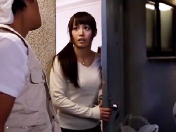 『やめてください！』立退き業者に嫌がらせされ遂には拘束凌辱される美形奥さん痴女人妻顔射レイプのエロ動画