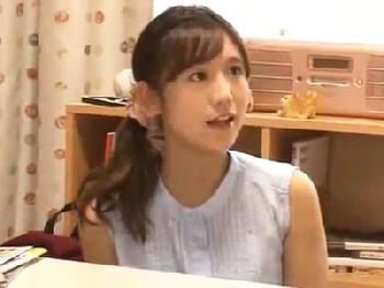 可愛い妹が受験勉強の息抜きに無防備に寝ている兄を襲って近親パコW美少女近親相姦のエロ動画