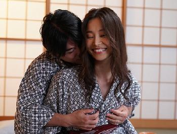 『うそつくの…上手になった気がする…』愛人と温泉旅行で何度もハメ狂う淫乱妻人妻ハメ撮り夏目彩春のエロ動画