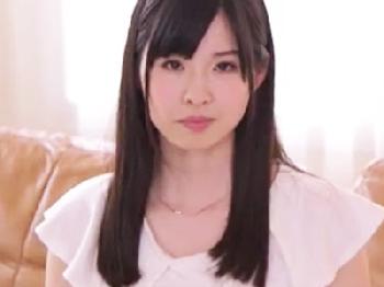 Hカップの元着エロアイドルが恥じらいと水着を脱ぎ捨て本番解禁パコ巨乳美少女ロリ顔射のエロ動画