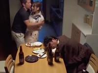 「こ…困りますやめてっ！」夫の同僚に寝取られる美人奥さんWお姉さん人妻顔射ぶっかけレイプのエロ動画