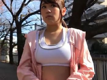 毎朝ノーブラでゴミ捨てに来る巨乳お姉さん→我慢出来ず自宅押し入り中出しハメ痴女レイプのエロ動画