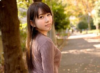 透き通るような透明感！お嬢様大学に通うクォーター女子大生が何を間違えてか中出しアダルトビデオデビュー！美少女ハーフデビュー作...