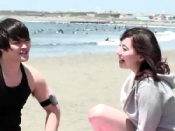 某有名YOUTUBERトミック（仮）が海ナンパしてヤラカシた映像流出巨乳素人水着のエロ動画