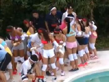 イキリたつ素人くんたちと名女優たちの大運動会！もちろん最後は決まって大乱交巨乳美少女お姉さんのエロ動画