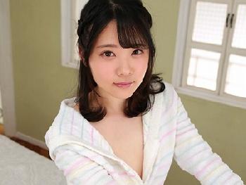 待望のミニマム天気デビューｷﾀ━(ﾟ∀ﾟ)━!!149CMには似合わぬFカップ少女が初パコ！巨乳美少女ロリデビュー作二葉エマ...