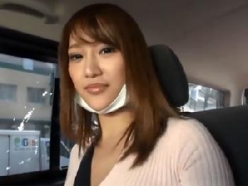 男のツボを絶妙に心得たきれいなお姉さんの奉仕セックスで我慢できず精液駄々漏れ中出し手コキのエロ動画