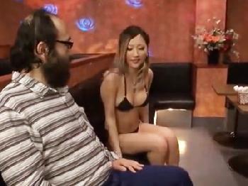 キモメンのくっさい精液を何発も精液精液ごっくんする痴女ギャル顔射フェラのエロ動画