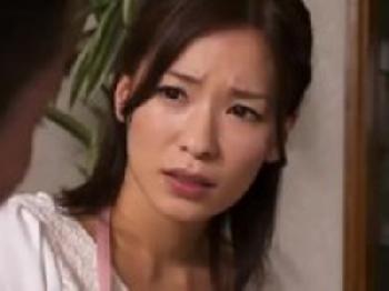 部長に弱みを握られて犯される妻巨乳人妻のエロ動画