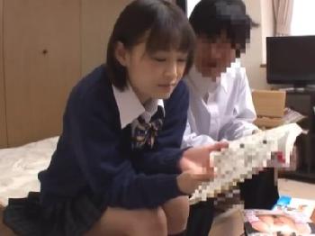 先輩女子校生に土下座で頼み込んで中出しセックス頂きました素人美少女のエロ動画