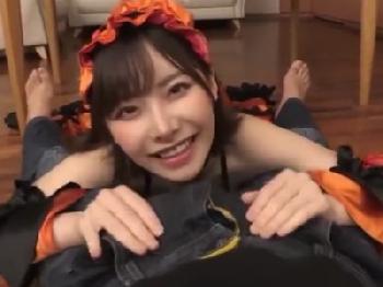 コスプレオナニー中の彼女を覗いてたらバレ→搾精展開W美少女痴女フェラ手コキのエロ動画