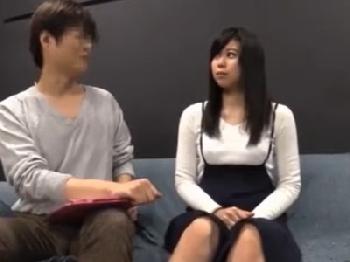 『え…JAVですか？』男の借金のカタに目の前でハメ倒される黒髪美形少女美少女ロリのエロ動画