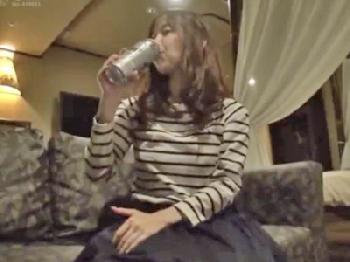 人気アダルトビデオ女優のプライベートハメ撮り映像が流出！巨乳お姉さんのエロ動画