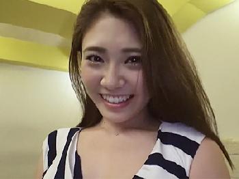 色気あふれ出す巨乳パイパン尻軽尻軽ヤリマンお姉さんが乳揺らし性交痴女ハメ撮りのエロ動画