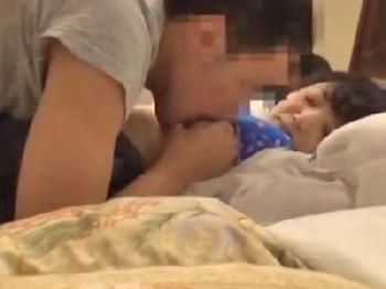 「お兄ちゃんだいしゅきッ」童顔な妹とラブラブパコW巨乳美少女ロリ近親相姦のエロ動画