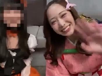 ハロウィンでテンション上がった配信ギャルが禰〇子のままラブラブハメ撮り巨乳コスプレナンパのエロ動画