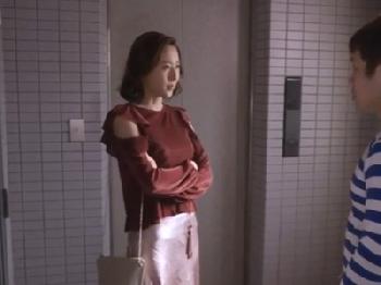 「バレなかったら何してもいいの？」文句をいった隣人に襲われる屈辱の奥さん巨乳人妻レイプのエロ動画