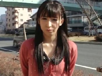 細身な美形少女がマジックミラー号に乗せられて→フェラチオチオ抜き披露美少女のエロ動画