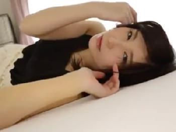 元グラドルの仲村みうがムキムキ男と濃密パコ巨乳お姉さんのエロ動画